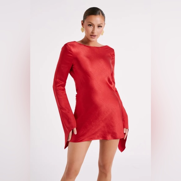 MESHKI Davina Red Satin Long Sleeve Open Back Mini Dress Small NWT - Picture 7 of 15